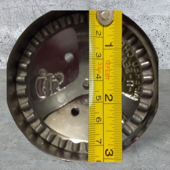 The Pampered chef cut-n-seal 3 inch - Picture 5 of 6